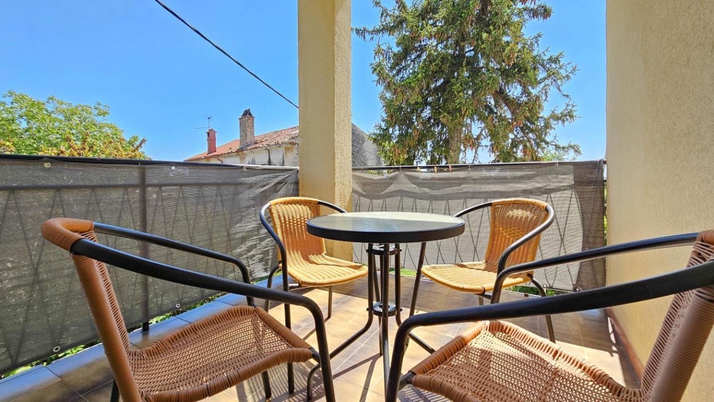 Stelia F. Appartement Novigrad Istria Buitenkant foto